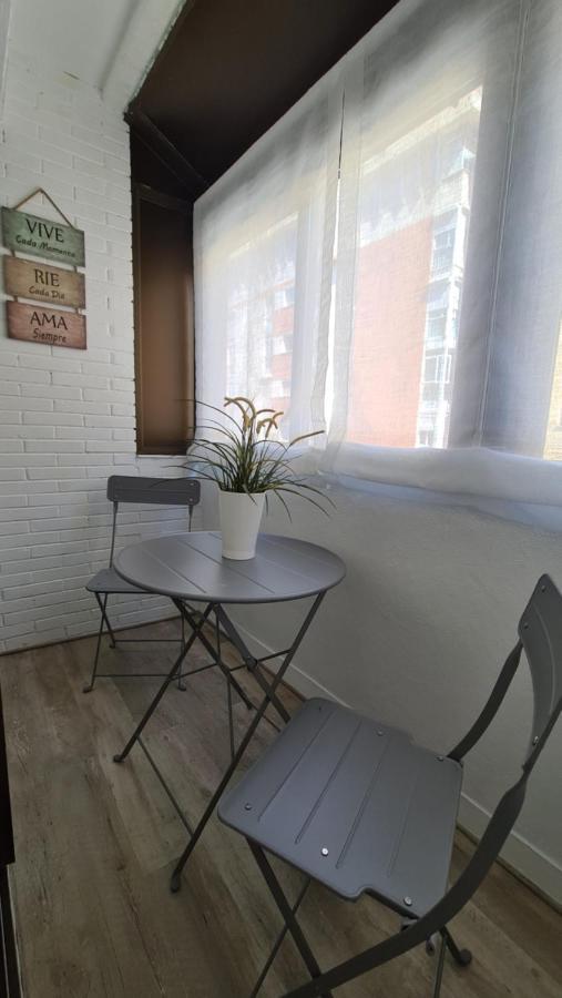 Vacacional Buyma - Parking Privado -Gratuito- Appartement Málaga Buitenkant foto