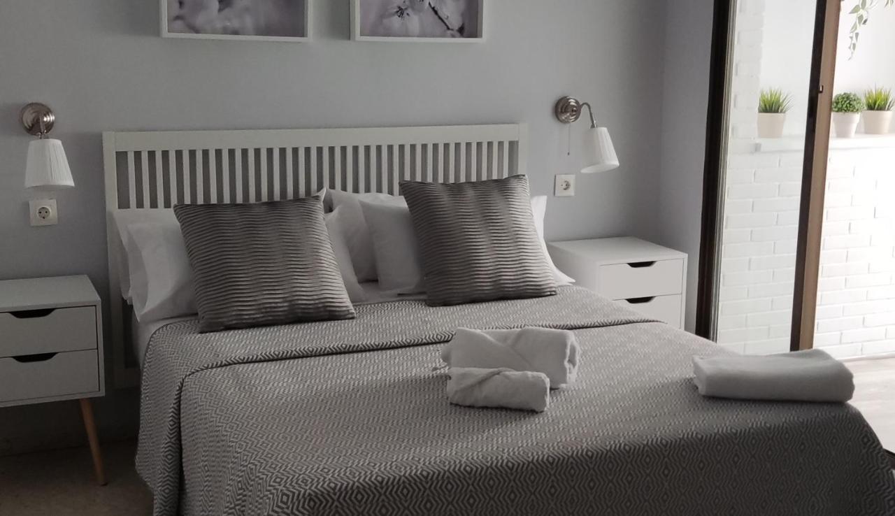 Vacacional Buyma - Parking Privado -Gratuito- Appartement Málaga Buitenkant foto